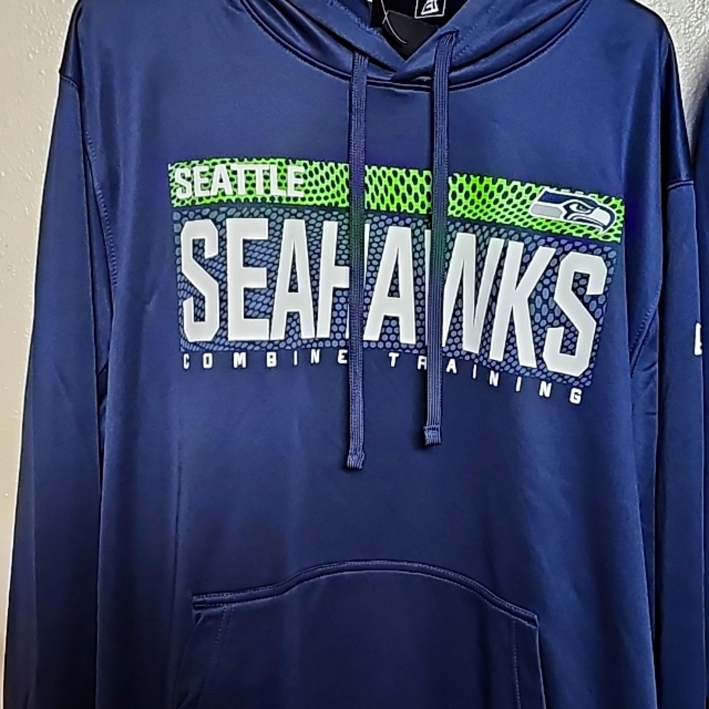 Seattle Seahawks Pullover Hoodie NWT NFL Fan Gear New With Tags
